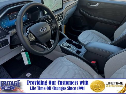 New 2024 Ford Escape SE w/ PHEV Premium Package FWD image 7