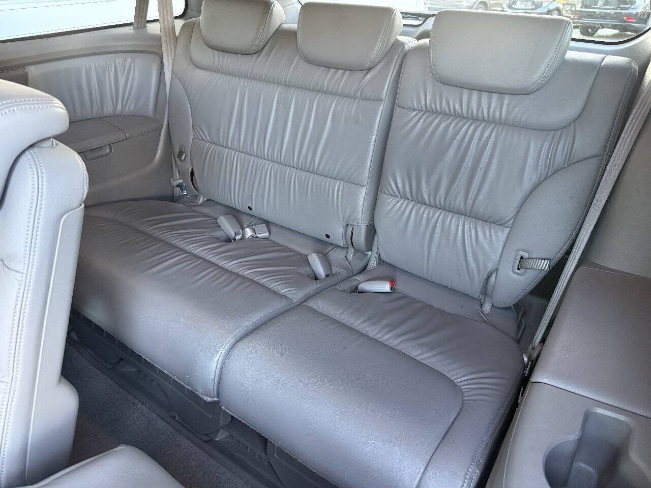 Used 2010 Honda Odyssey EX-L image 19