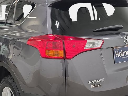 Used 2014 Toyota RAV4 XLE AWD/4WD image 34