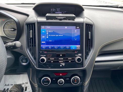 Used 2022 Subaru Crosstrek 2.5i Sport w/ Moonroof Package image 25