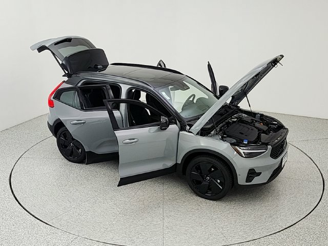 New 2026 Volvo XC40 B5 Ultra w/ Protection Package Premier AWD/4WD image 39