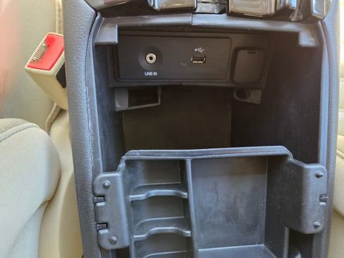 Used 2013 Ford Fusion SE FWD image 21