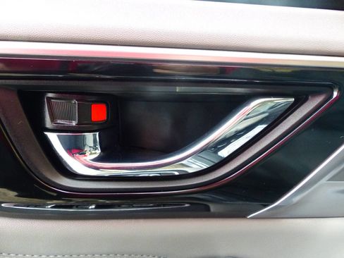 Used 2024 Subaru Legacy Limited image 19