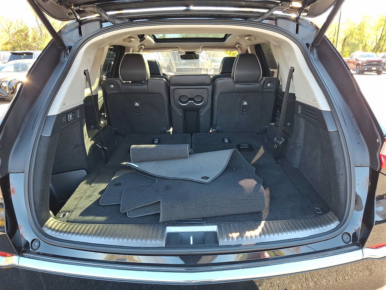 Used 2023 Acura MDX w/ Advance Package AWD/4WD image 29