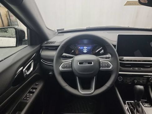 New 2026 Jeep Compass Limited AWD/4WD image 12