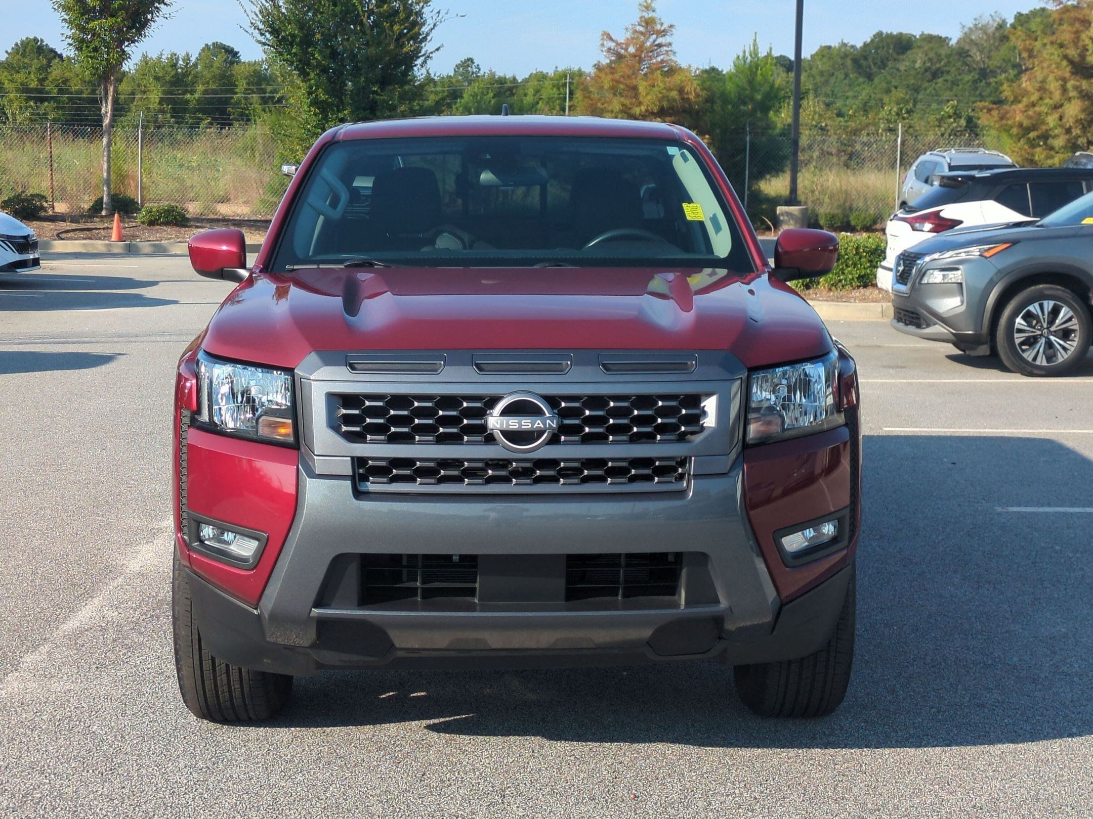 Certified 2025 Nissan Frontier SV w/ SV Convenience Package RWD image 9
