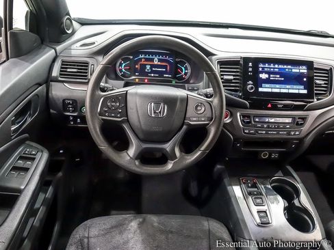 Used 2022 Honda Pilot Sport image 18