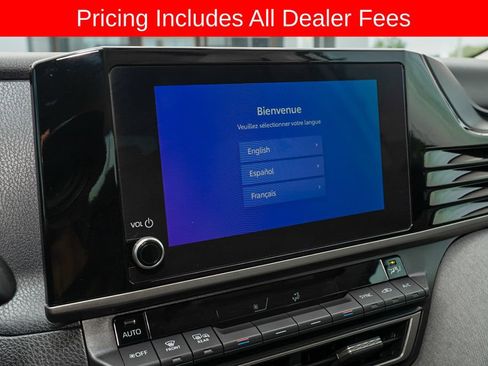 Used 2025 Toyota Camry LE FWD image 11