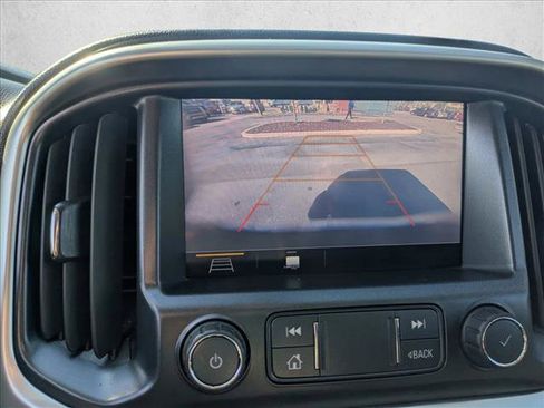 Used 2019 Chevrolet Colorado ZR2 image 13