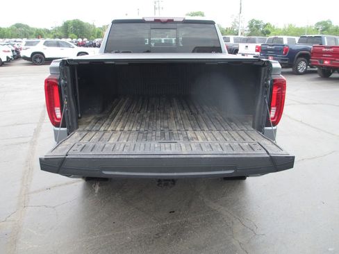 Used 2021 GMC Sierra 1500 AT4 w/ AT4 Premium Package AWD/4WD image 10