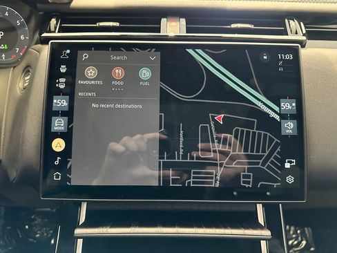 New 2026 Land Rover Range Rover Velar Dynamic SE image 22