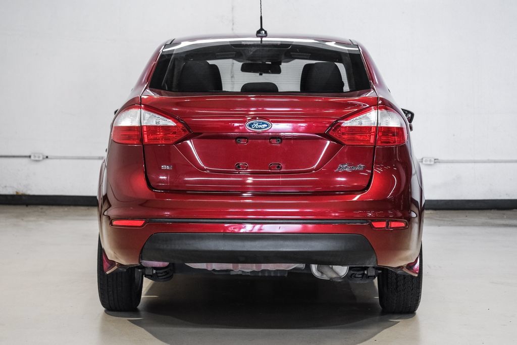 Used 2017 Ford Fiesta SE FWD image 11