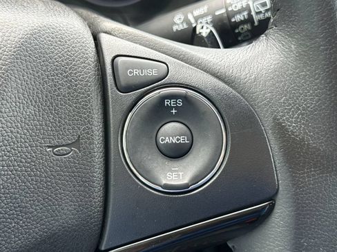 Certified 2020 Honda HR-V Sport image 29