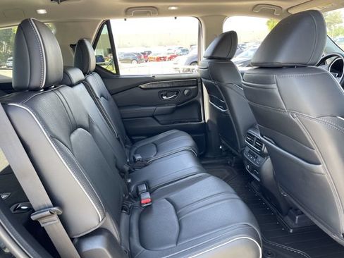 Certified 2024 Honda Pilot Elite image 29