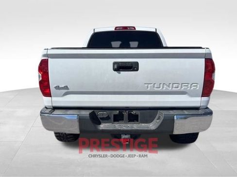 Used 2018 Toyota Tundra Platinum AWD/4WD image 9