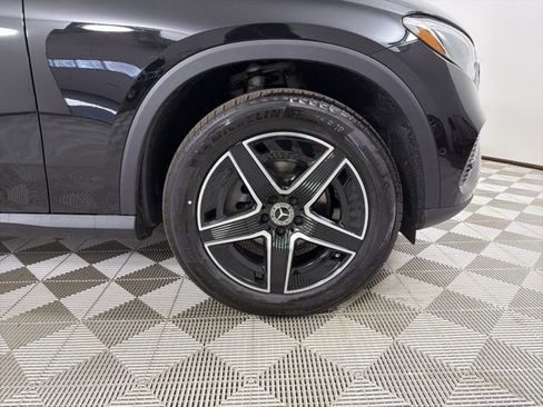 New 2026 Mercedes-Benz GLC 300 4MATIC image 9