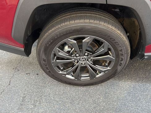 Certified 2023 Toyota RAV4 XLE Premium AWD/4WD image 39