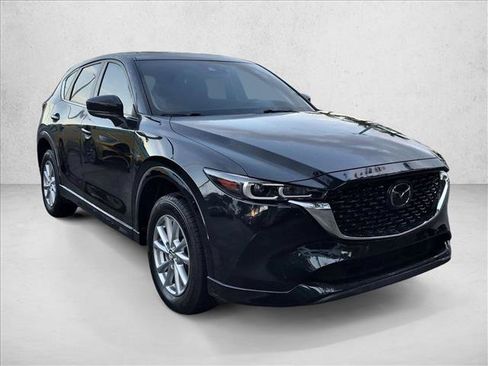 Used 2024 MAZDA CX-5 AWD 2.5 S w/ Preferred Package image 3