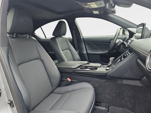 Certified 2025 Lexus IS 300 F Sport AWD/4WD image 12
