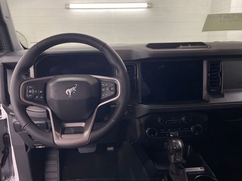 New 2025 Ford Bronco Big Bend AWD/4WD image 9