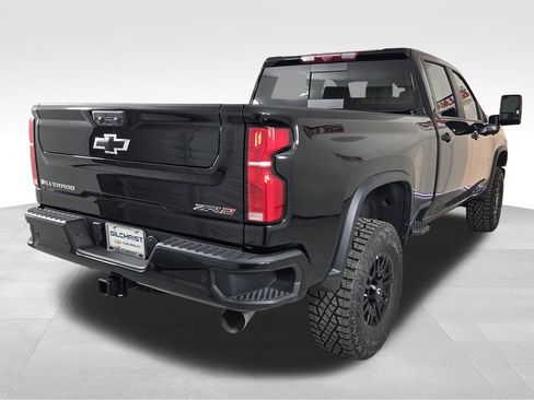 New 2026 Chevrolet Silverado 2500 ZR2 AWD/4WD image 7