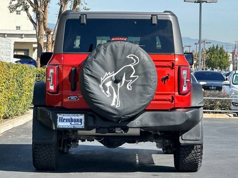 Used 2023 Ford Bronco Wildtrak image 5