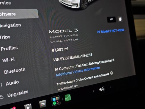 Used 2021 Tesla Model 3 Long Range AWD/4WD image 5