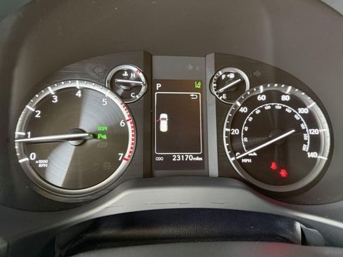 Certified 2023 Lexus GX 460 Premium AWD/4WD image 16