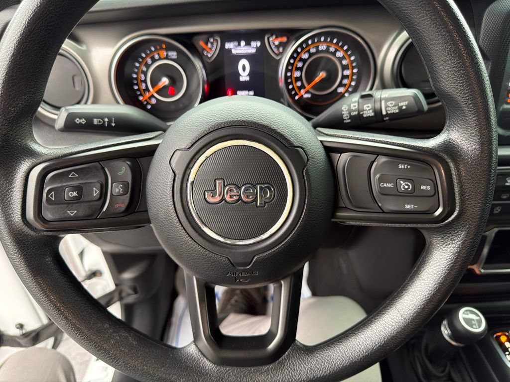 Used 2022 Jeep Wrangler Unlimited Sport AWD/4WD image 24