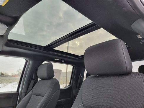 Certified 2022 Ford F150 XLT w/ Equipment Group 302A High image 4