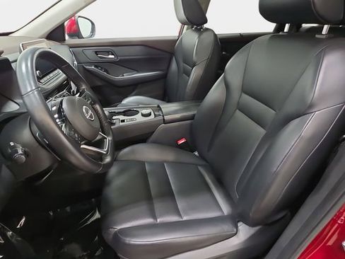 Used 2023 Nissan Rogue SV w/ SV Premium Package image 13