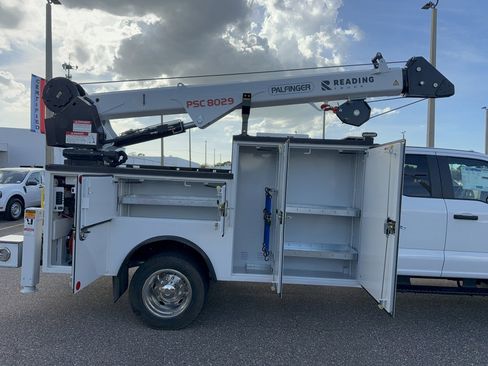 New 2026 Ford F550 4x4 SuperCab Super Duty image 7