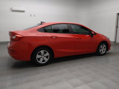 Used 2017 Chevrolet Cruze LS image 10