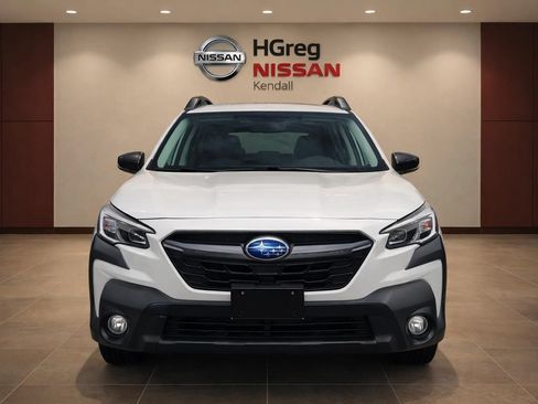 Used 2023 Subaru Outback Premium w/ Popular Package #1 AWD/4WD image 5