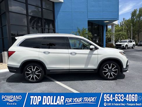 Used 2019 Honda Pilot Touring image 10
