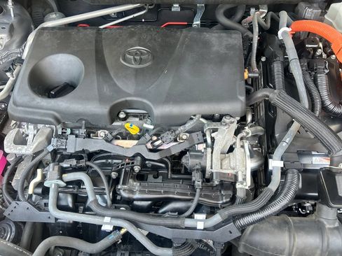 Used 2020 Toyota RAV4 XSE AWD/4WD image 20