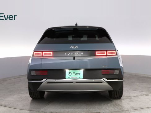 Used 2023 Hyundai Ioniq 5 SEL image 13