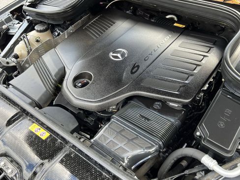 Certified 2024 Mercedes-Benz GLE 450 4MATIC image 27