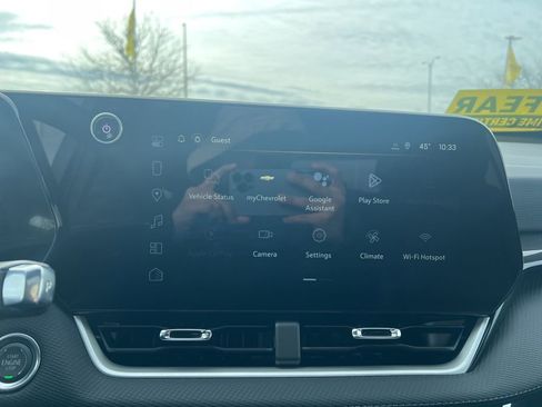 New 2026 Chevrolet Equinox LT w/ Convenience Package II image 19