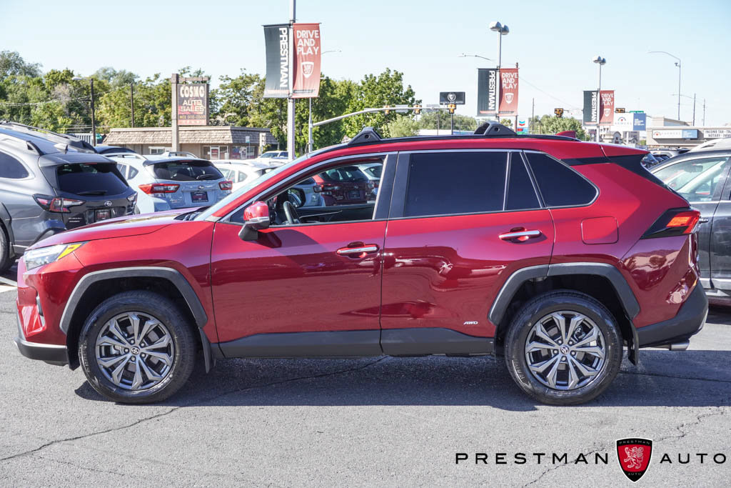 Used 2023 Toyota RAV4 Limited AWD/4WD image 20