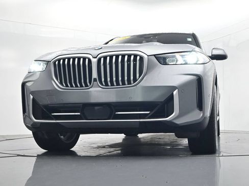 Used 2026 BMW X5 xDrive40i AWD/4WD image 46