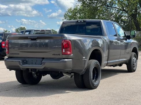 Used 2026 RAM 3500 Laramie w/ Night Edition AWD/4WD image 41