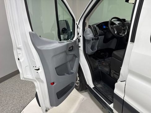 Used 2018 Ford Transit 350 XL RWD image 5