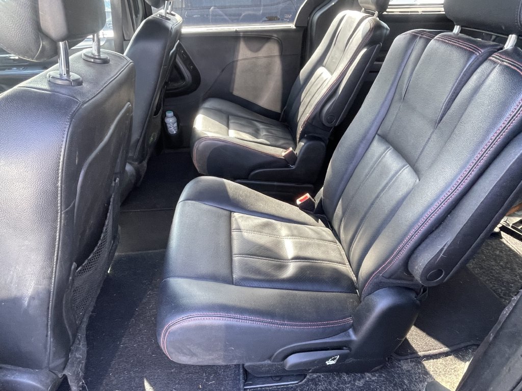 Used 2017 Dodge Grand Caravan GT FWD image 11