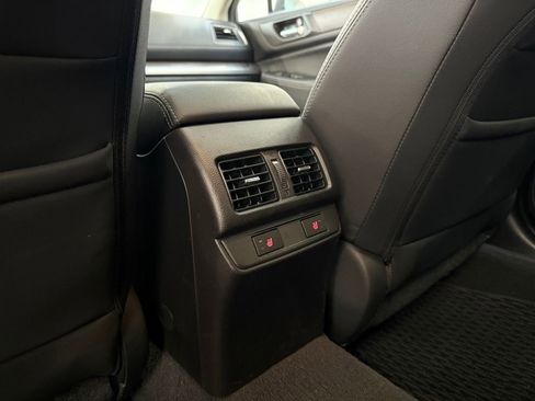 Used 2016 Subaru Outback 2.5i Limited image 18