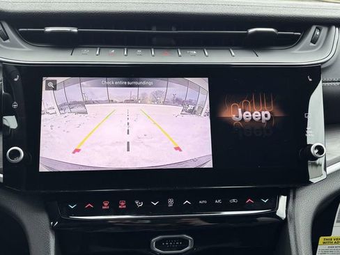 New 2026 Jeep Grand Cherokee Limited AWD/4WD image 25
