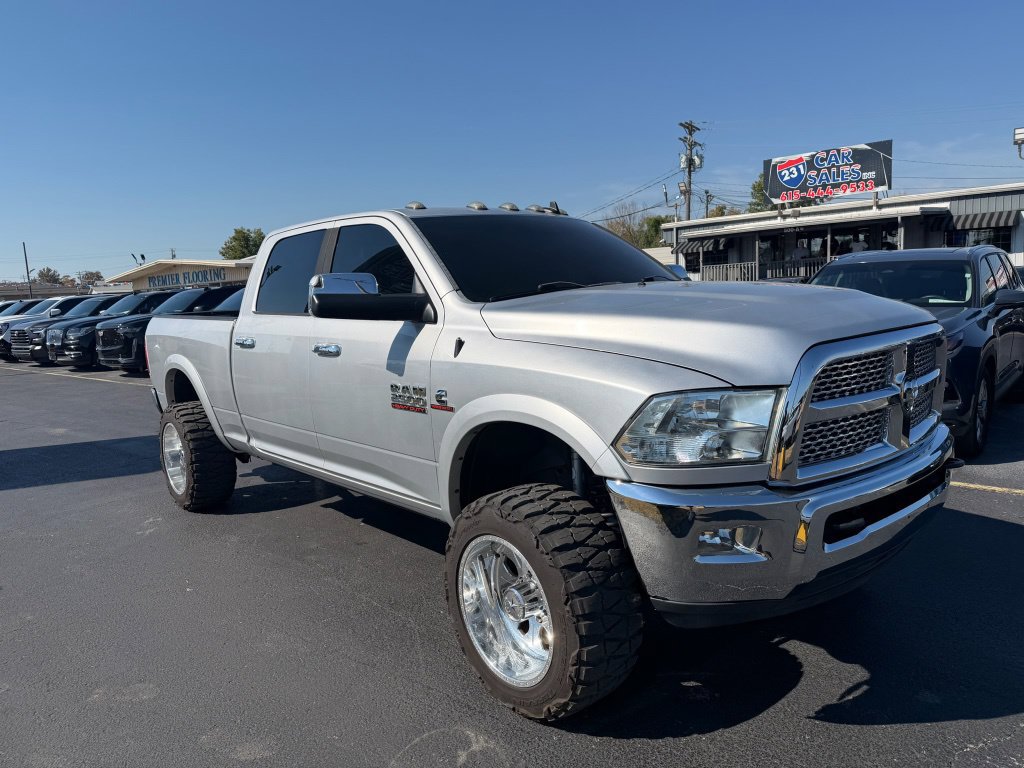 Used 2015 RAM 2500 Laramie w/ Protection Group AWD/4WD image 2