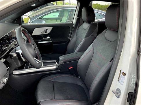 Used 2026 Mercedes-Benz GLA 250 image 17