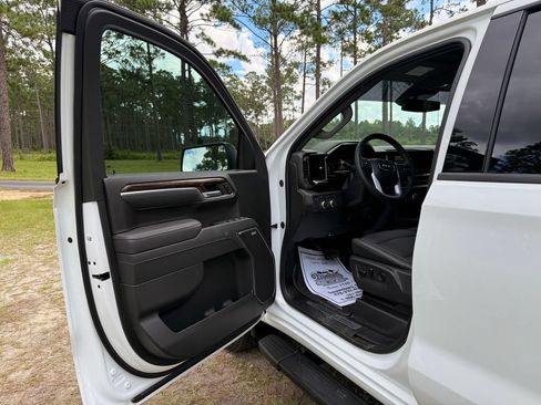 New 2026 GMC Sierra 1500 Elevation w/ Elevation Premium Package AWD/4WD image 11