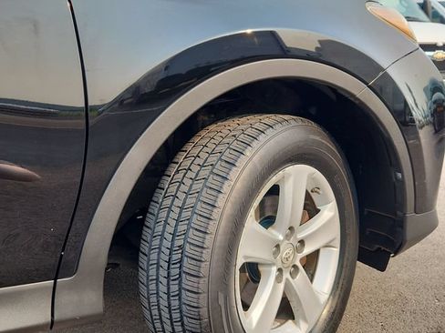 Used 2013 Toyota RAV4 XLE AWD/4WD image 18
